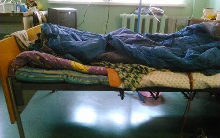 Інфекційна лікарня чи розсадник інфекцій: українка шокувала фото, де лікують її онуку