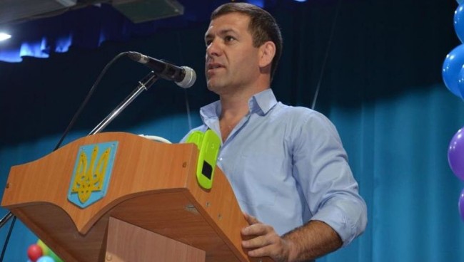 «Ну от і розкрилося ошуканство»: депутат Одеської облради запідозрив, що літаки розпорошують COVID-19