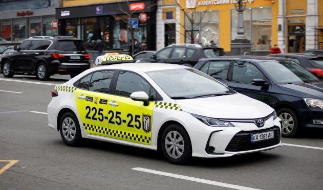 Два таксисти вбили українського лікаря заради гаманця: деталі моторошної історії