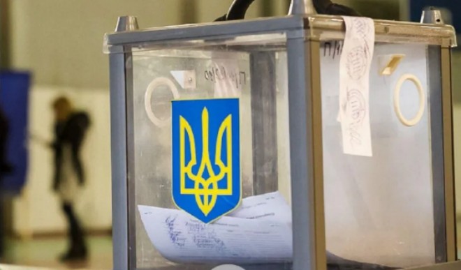 75% українців підтримали ідею проведення дострокових виборів до Ради – опитування