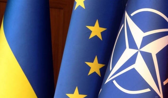 НАТО скликає термінову зустріч з представниками України