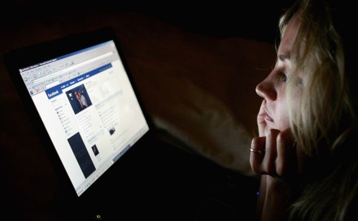 Facebook заборонив рекламу та монетизацію для російських ЗМІ
