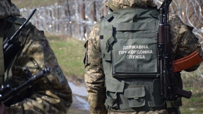 Бій з ворогом триває: на адмінмежі з Кримом загинули троє прикордонників
