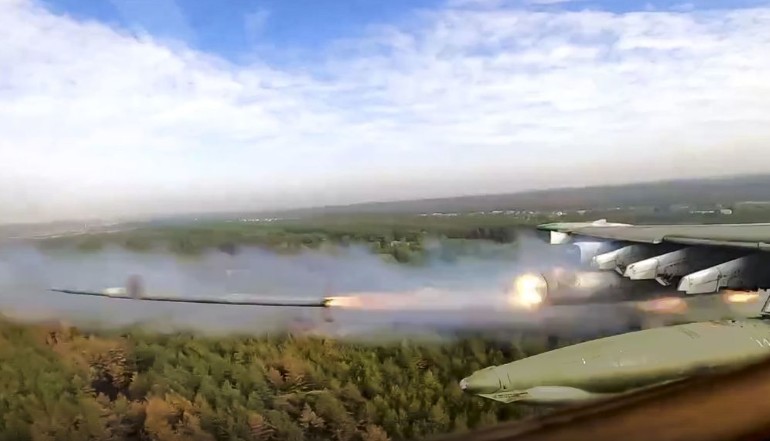 Північ України під ударом: окупанти випустили 25 ракет з території Білорусі