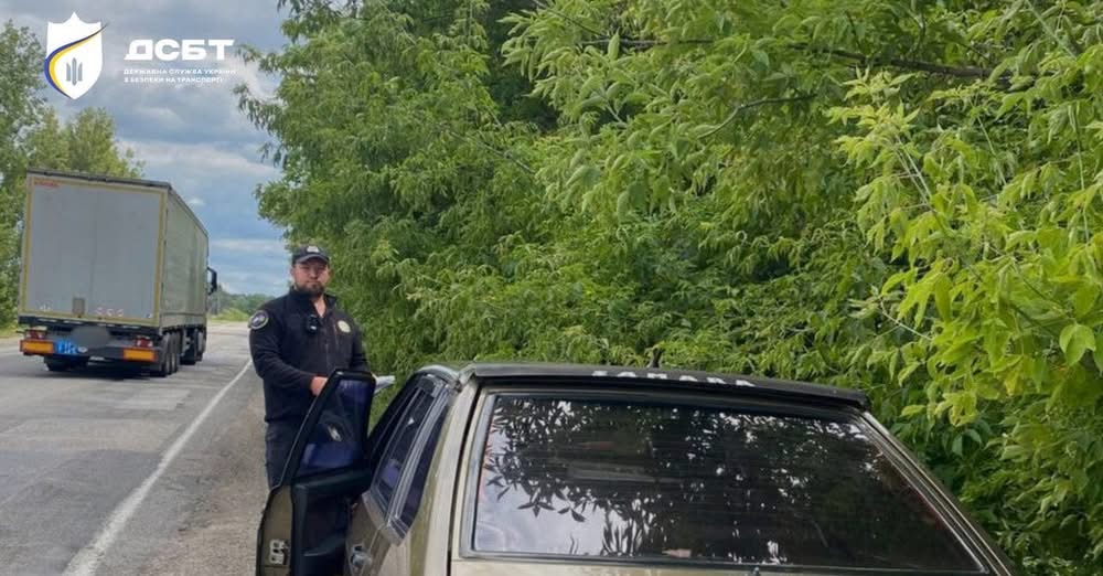 Взяли пасажира — заплатите штраф до 32 тисяч гривень: водіїв попередили про рейди