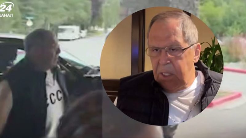 Лавров прибув до Анкориджа у кофті з написом «СРСР» і сказав, чого очікує від саміту