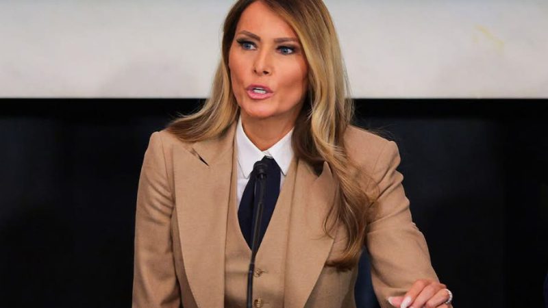 Меланія Трамп передала Путіну особистий лист: Reuters розкрило, про що там ішлося