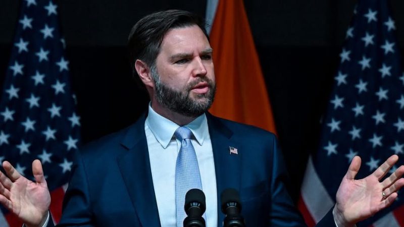 Мир в Україні може бути побудований на поточних позиціях фронту – віце-президент США