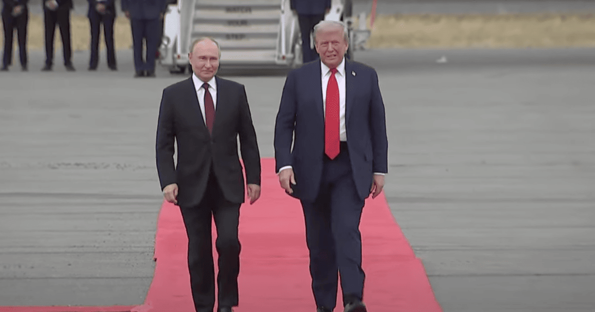 Про що говорили Трамп і Путін під час зустрічі в аеропорту Анкориджа: з’явилися подробиці