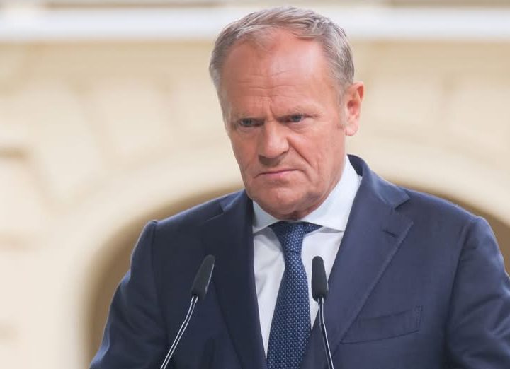 Туск скликав екстрене засідання уряду через російські дрони в Польщі