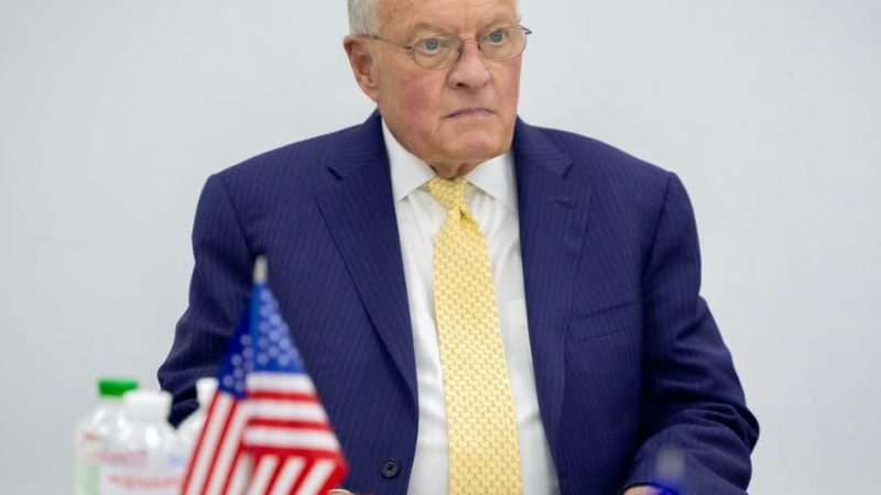 Україна готова надати Келлогу громадянство. Він – сильніше ППО, ніж Patriot, — Зеленський