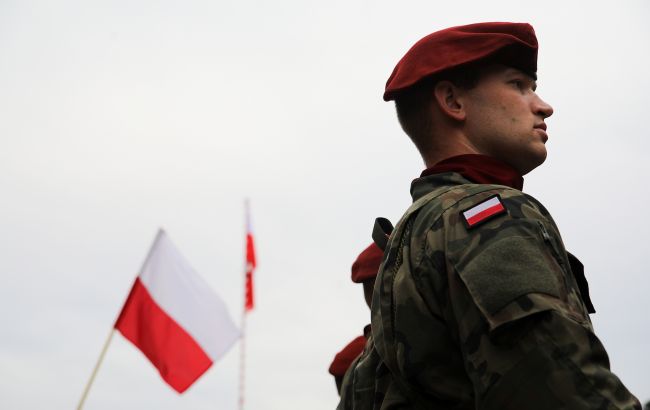 Російські «Шахеди» залетіли у Польщу: закрито два аеропорти, у небі — авіація