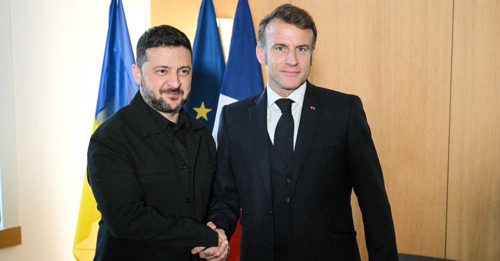 Зеленський зустрівся з Макроном та заявив про «шанс закінчити війну»: що обговорили