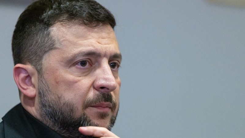 Україна готова до переговорів про завершення війни: Зеленський назвав умову