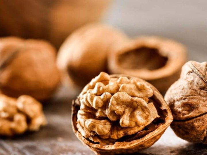 4 причини, чому я завжди ношу волоський горіх у кишені. Цей спосіб передають із покоління в покоління