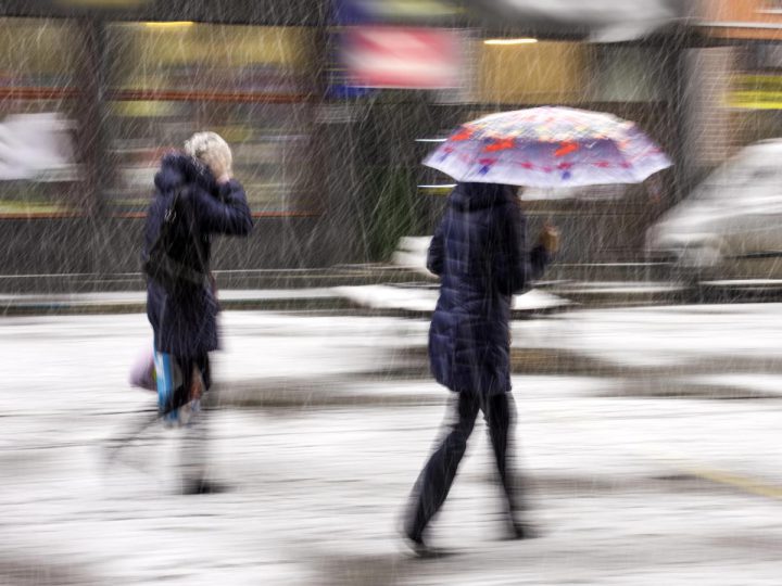 В Україну йде сильне похолодання та мокрий сніг: синоптикиня назвала дату