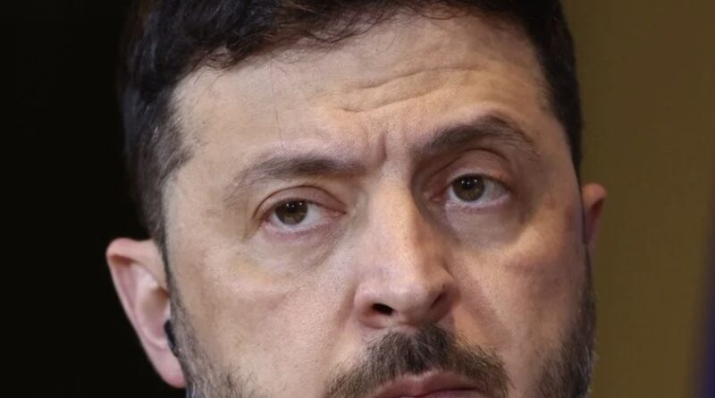 Зеленський змінює керівників обласних адміністрацій у п’яти областях: оприлюднено новий список кандидатів.