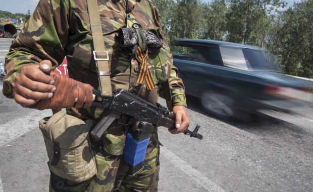 Очільник ДНР пообіцяв стріляти у миротворців ООН