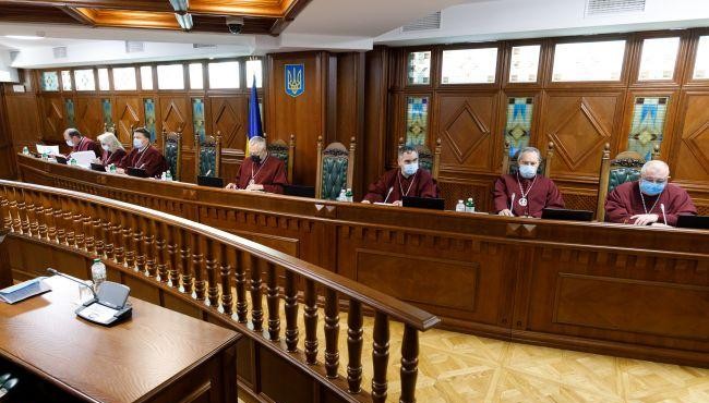 «Відправити нах*р»: київський суддя виніс дивну постанову за порушення карантину