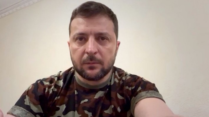 Зеленський закликав військових та представників влади утримуватися від гучних заяв щодо оборонних планів України