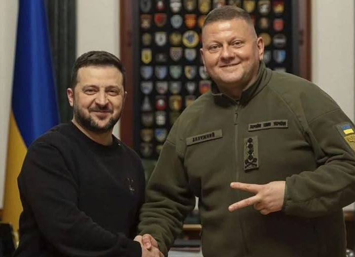 Зеленський та Залужний: як змінилися їхні рейтинги та кому українці довіряють найбільше