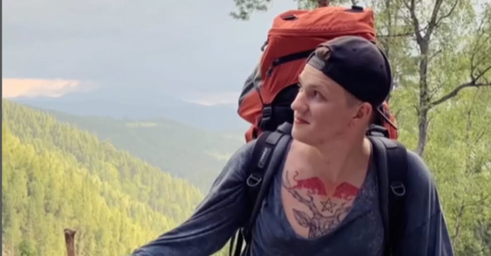 Писав диплом і мріяв відкрити свій бар: що відомо про загиблого від російської ракети киянина Дмитра Ісаєнка