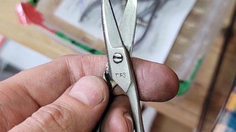 Як повернути гостроту ножицям: прості способи заточування в домашніх умовах