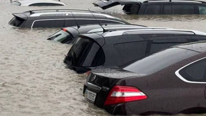Такого потопу не бачили роками: місто пішло під воду за лічені хвилини (ФОТО)