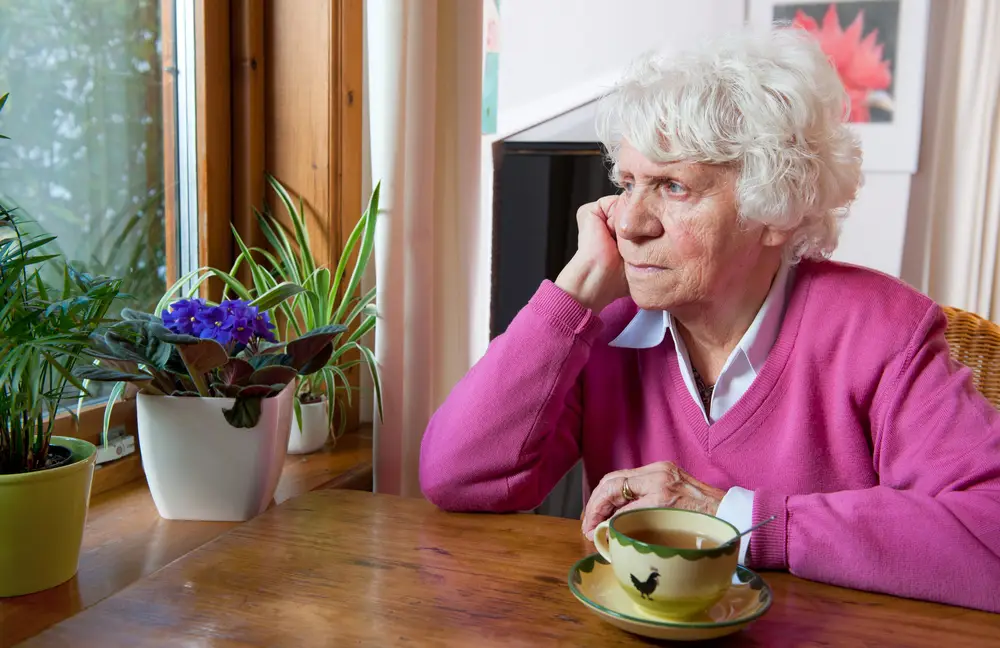 7 якостей матері, яку в старості залишають діти