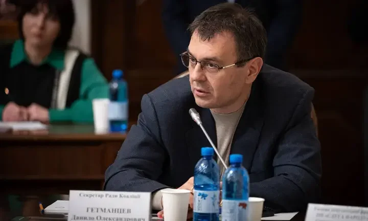 Гетманцев пов’язав низькі зарплати українців з невисокою продуктивністю їхньої роботи