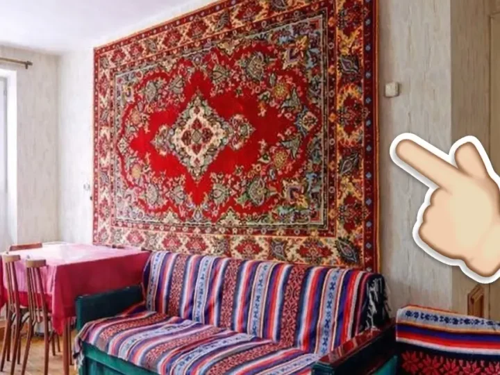 Для чого наші батьки вішали на стіну килим, та яку саме користь він приносив