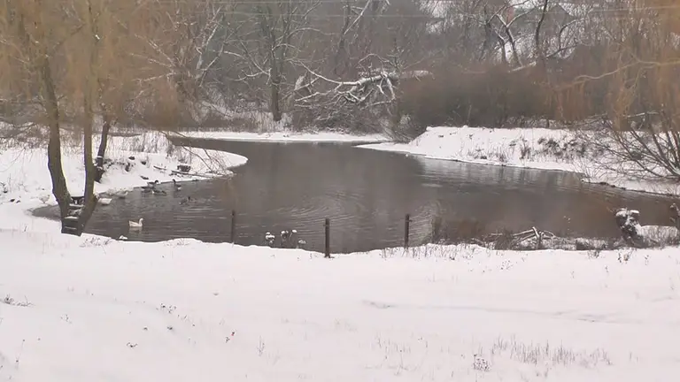 Вікно у потойбічний світ, де вода не замерзає навіть за -20: яке місце наймоторошніше в Україні