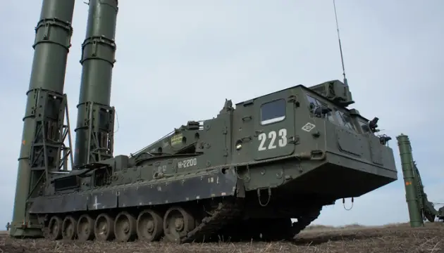 Українські військові знищили радіолокаційну станцію С-300 на Донеччині