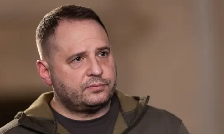 У залі суду відбулась перепалка між Єрмаком і ексрозвідником Червінським