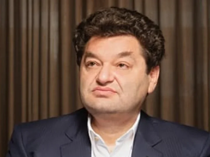 Мільярдер та його дружина — у важкому стані: що відомо про замах на українського олігарха у Монако