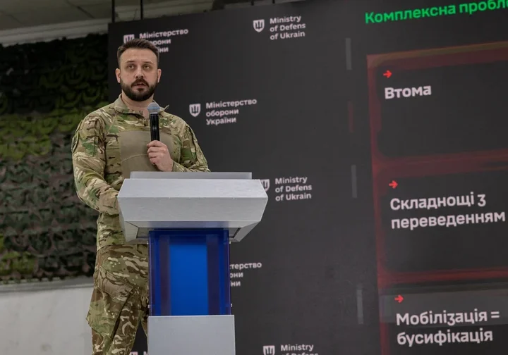 Військові, які не підпишуть нові контракти, служитимуть до демобілізації