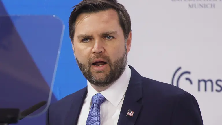 США попросили Україну не завдавати ударів по танкерах у порту Новоросійська, – FT