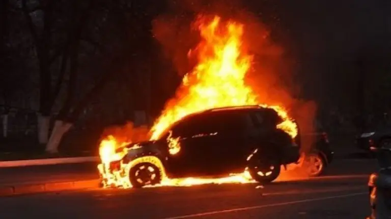 У Донецьку підірвали авто заступника начальника Оленівської колонії, – ЗМІ