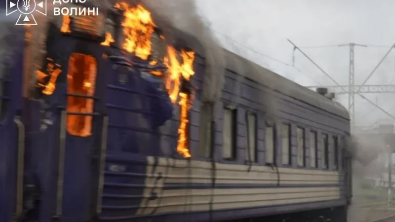 РФ влучила в потяг на вокзалі у великому обласному центрі на заході: всі подробиці, фото