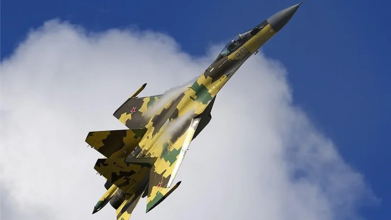 Росія втратила одразу два винищувачі Су-35С у Курській області