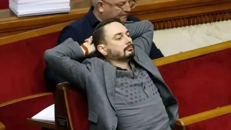 «Ніякого безкоштовного транспорту»: нардеп від «Слуги народу» запропонував змінити систему пільг для ветеранів
