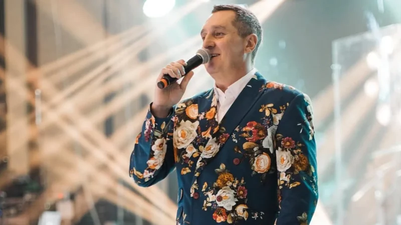 Колосальні кошти: шоумен назвав точні суми гонорарів українських зірок