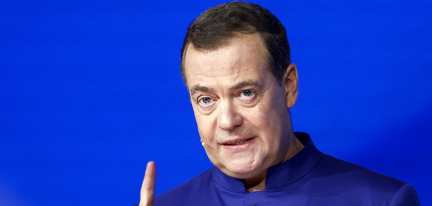 Медведєв озвучив три ультиматуми Україні для завершення війни